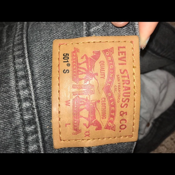 Levi Skinny Jeans - Picture 5 of 6